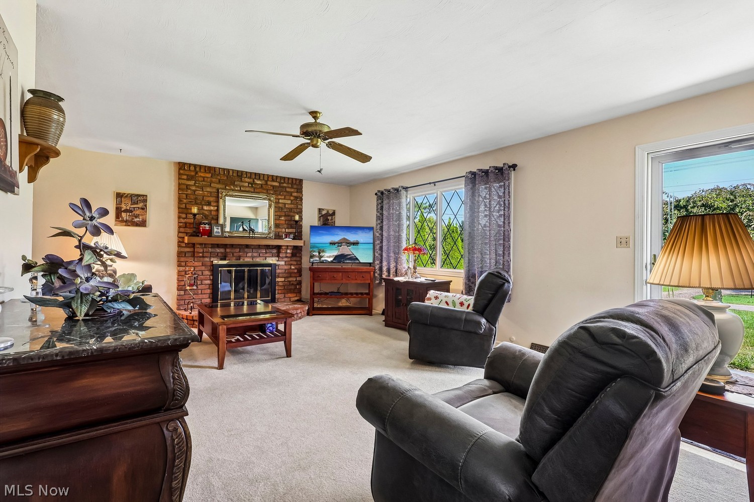 1146 Gaynelle Avenue Streetsboro OH 44241