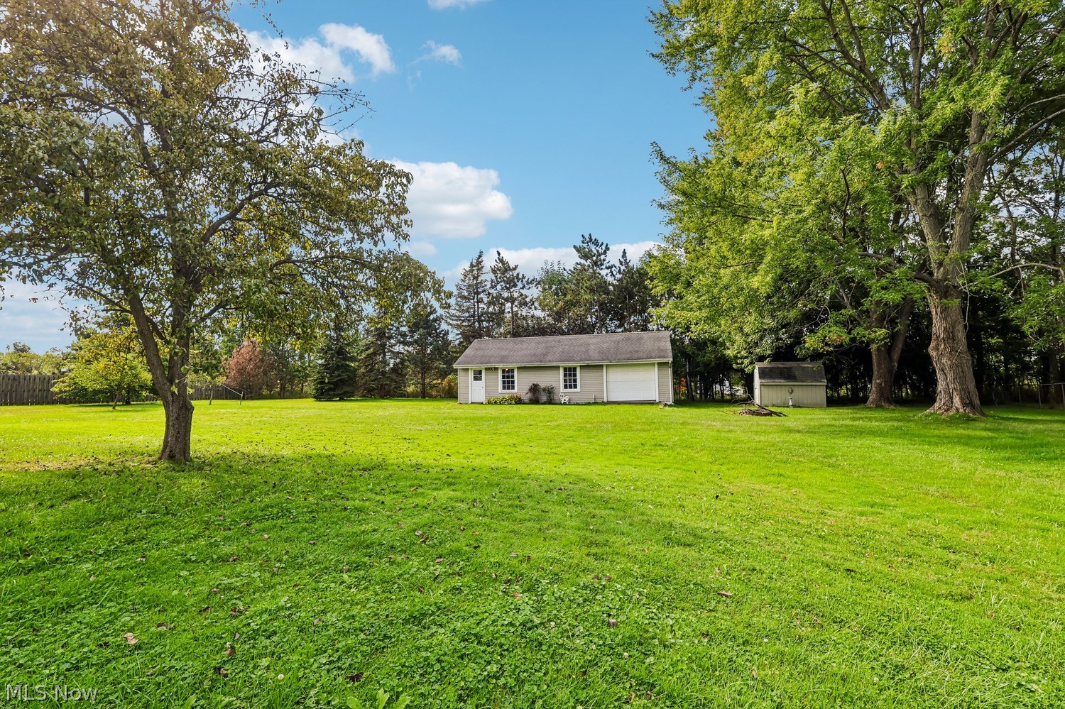 1146 Gaynelle Avenue Streetsboro OH 44241