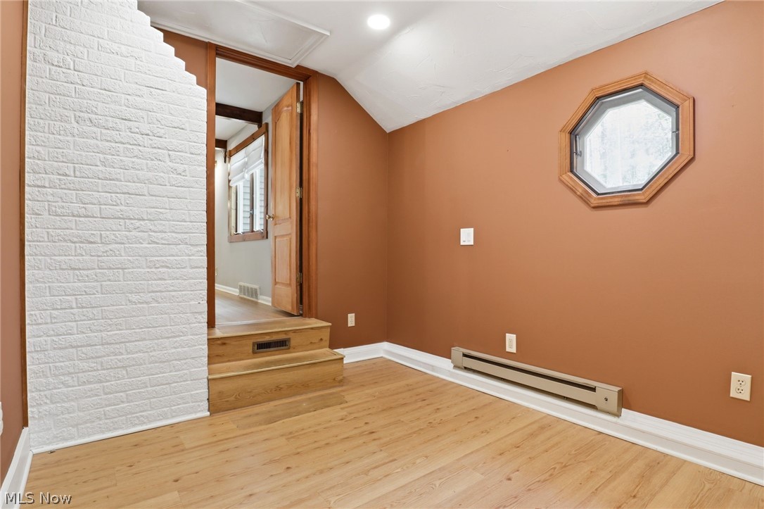 8977 Cedar Road Chesterland OH 44026
