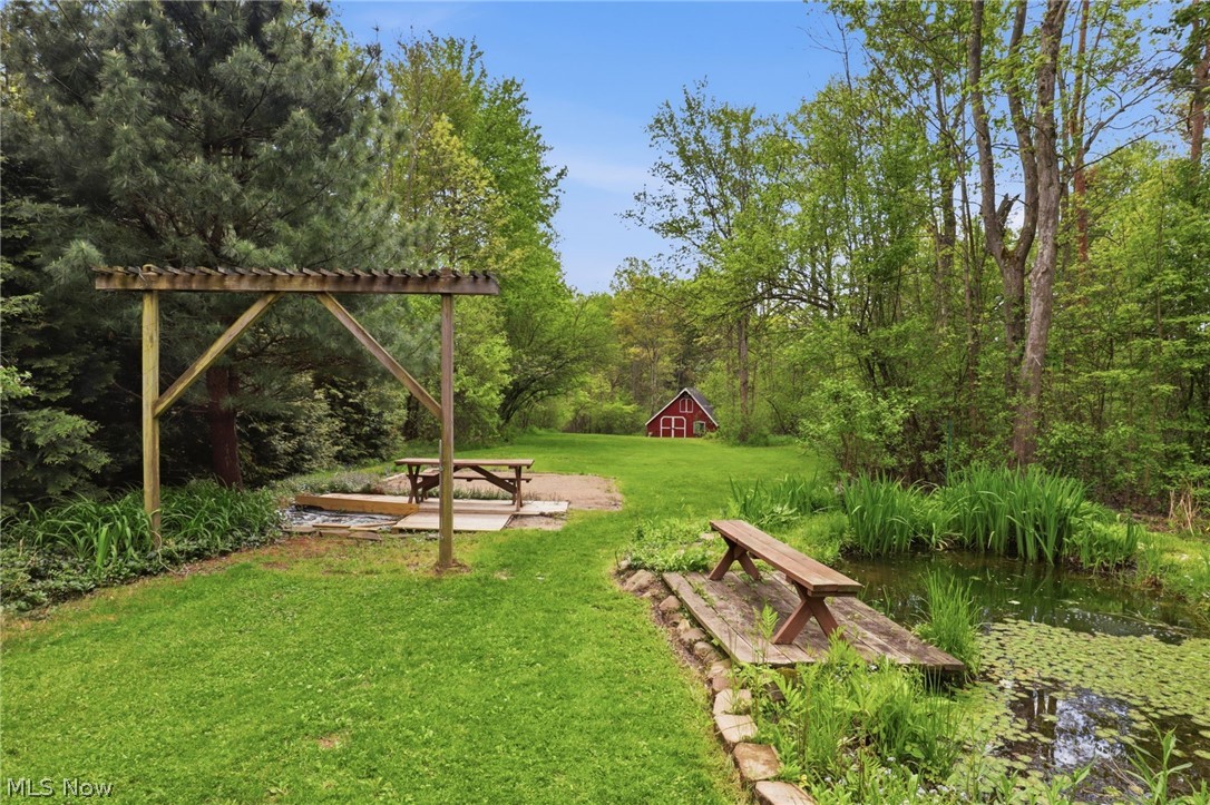 8977 Cedar Road Chesterland OH 44026