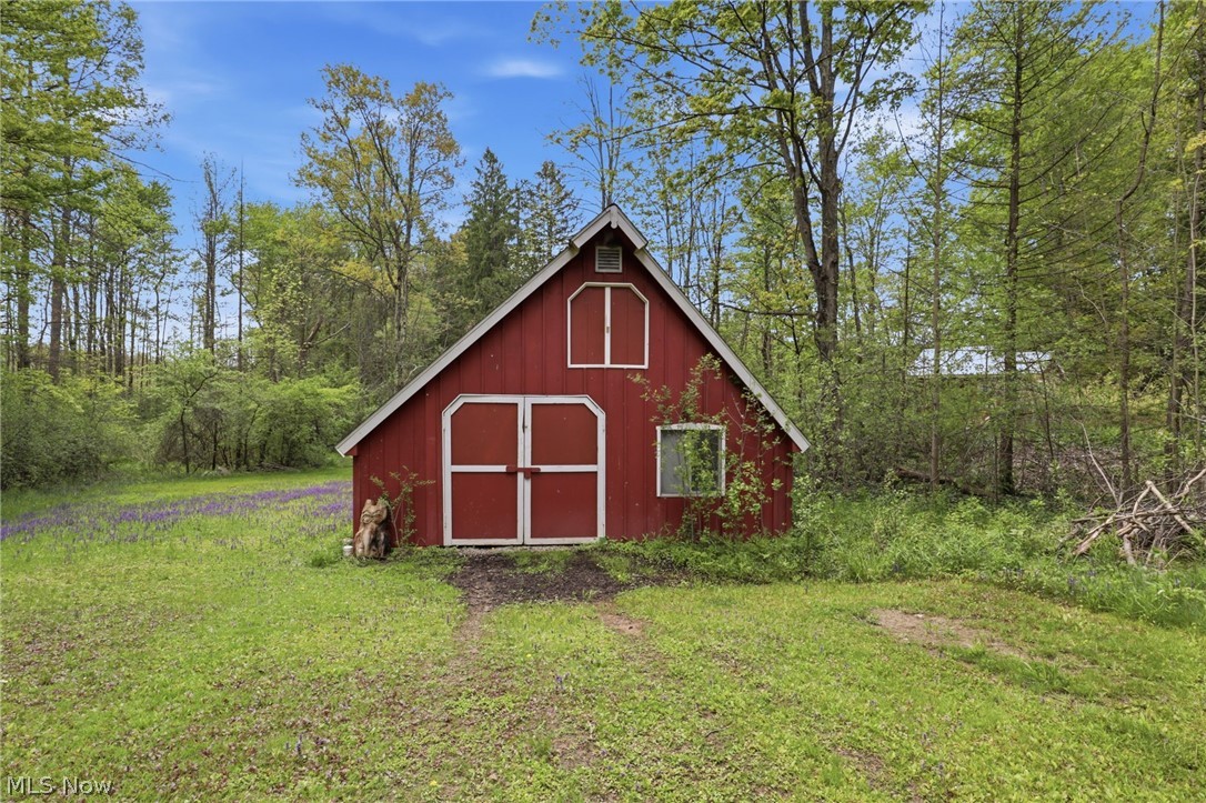 8977 Cedar Road Chesterland OH 44026