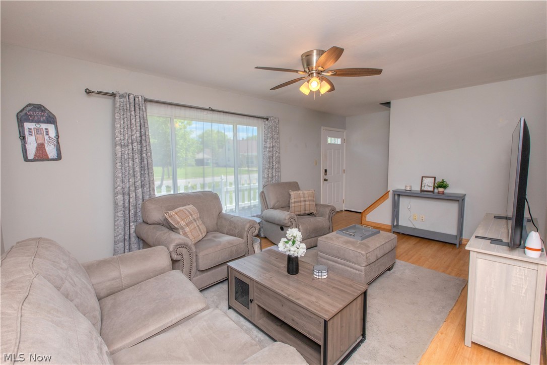 26890 Drakefield Avenue Euclid OH 44132