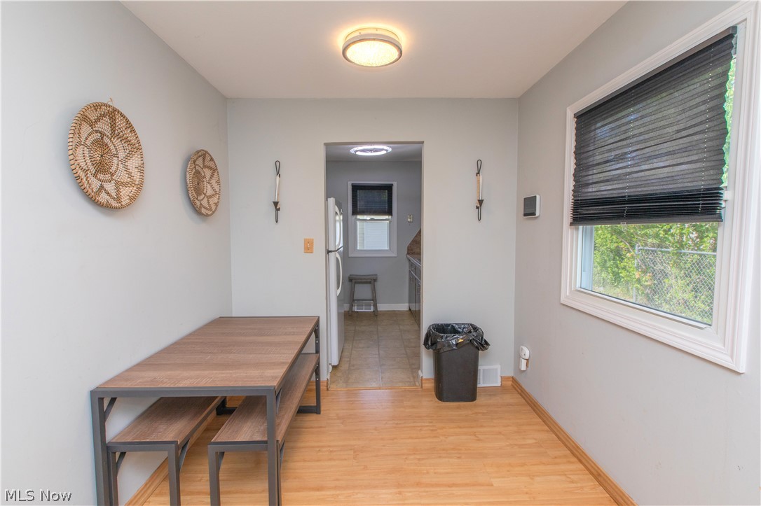 26890 Drakefield Avenue Euclid OH 44132