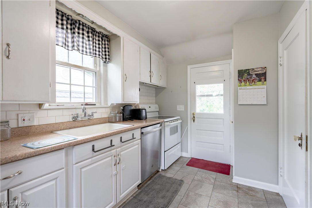224 Summit Street SE North Canton OH 44720