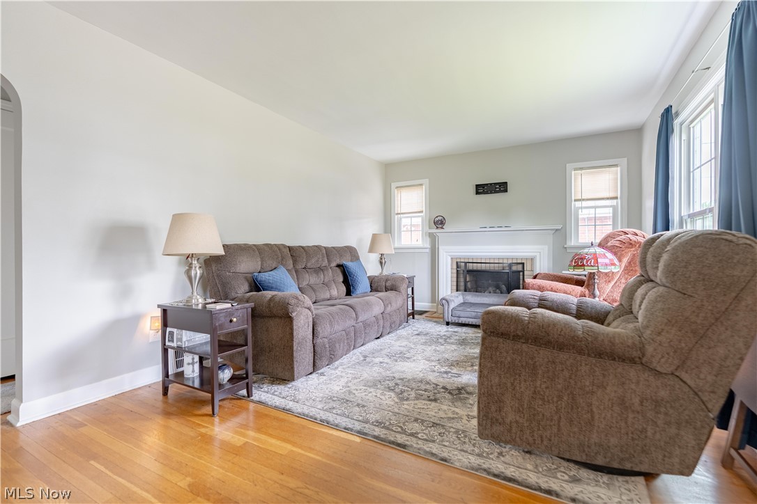 224 Summit Street SE North Canton OH 44720