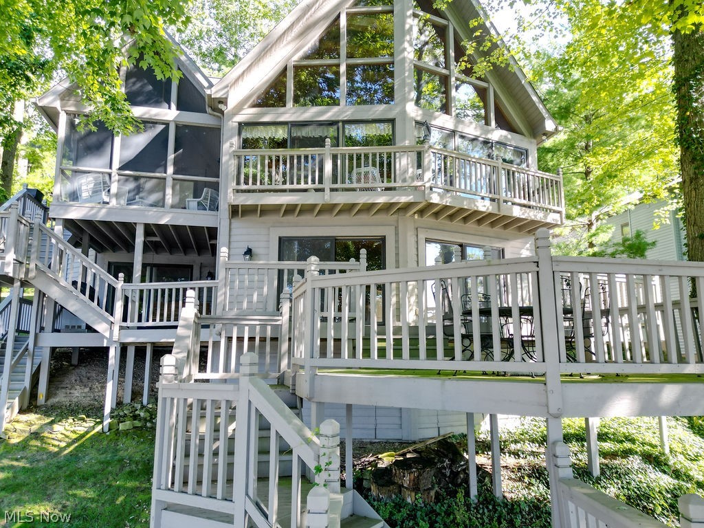 637 King Beach Drive Howard OH 43028
