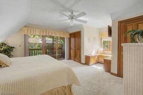 637 King Beach Drive Howard OH 43028