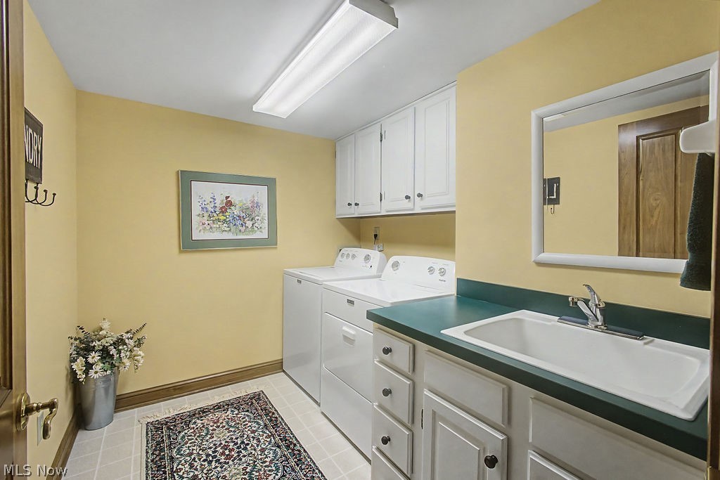 637 King Beach Drive Howard OH 43028