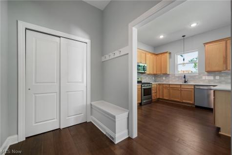 3675 Washington Park Boulevard Newburgh Heights OH 44105