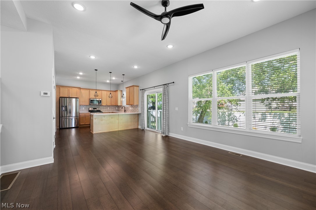 3675 Washington Park Boulevard Newburgh Heights OH 44105