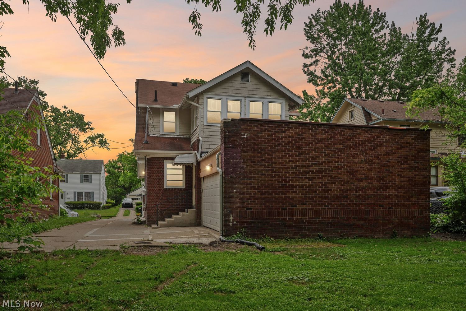 888 Greenwood Avenue Akron OH 44320