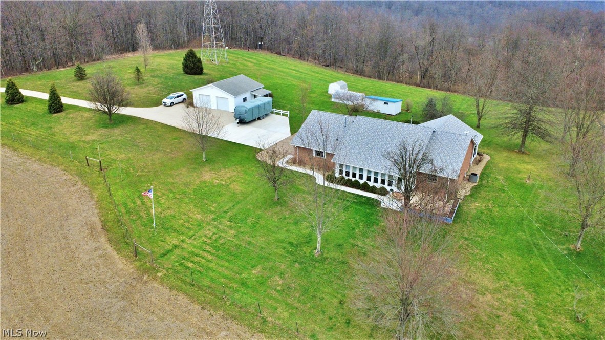 17437 Early Cemetary Road SW Kimbolton OH 43749