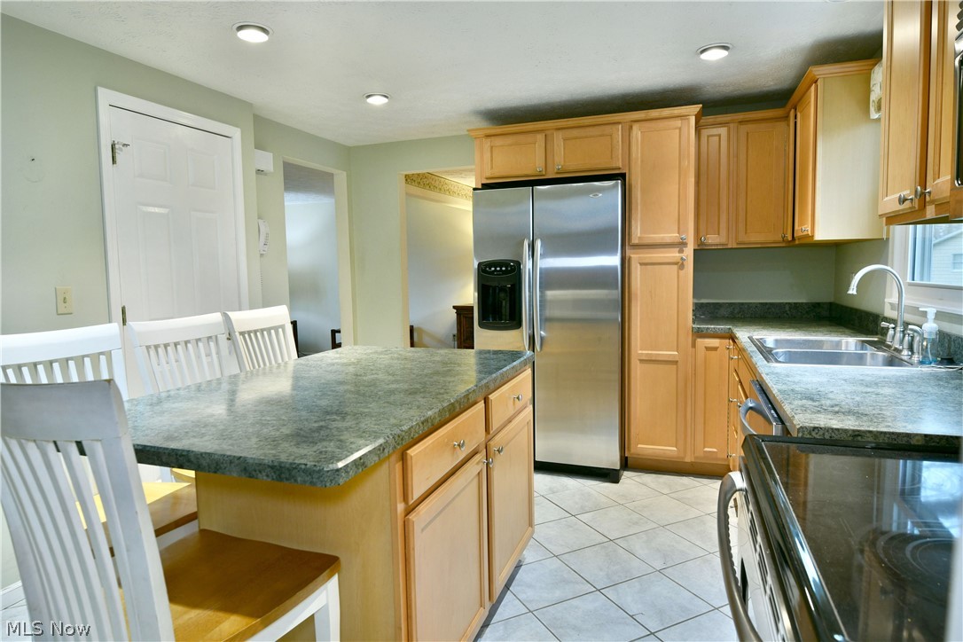 1756 Penny Lane Youngstown OH 44515