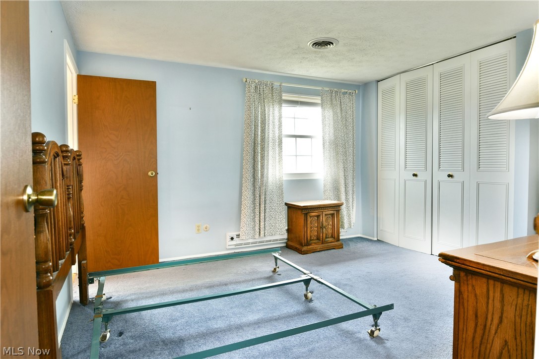 1756 Penny Lane Youngstown OH 44515
