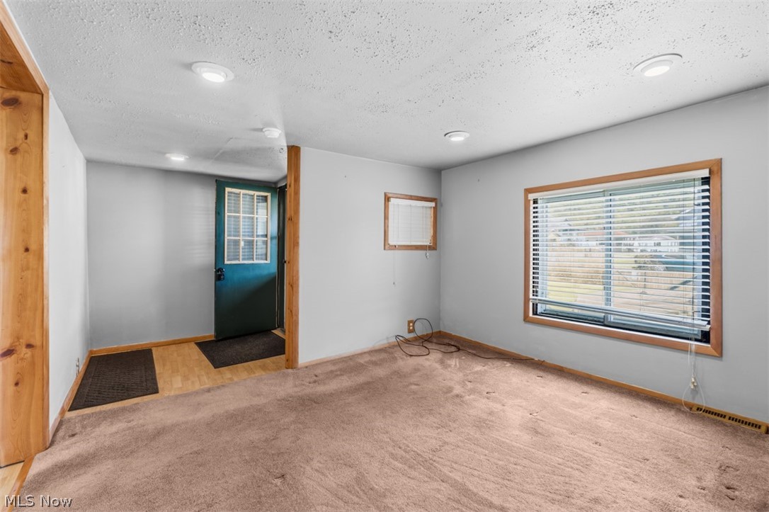 170 Vernia Street East Liverpool OH 43920