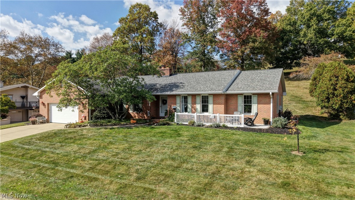 1242 Lakeview Road NW New Philadelphia OH 44663