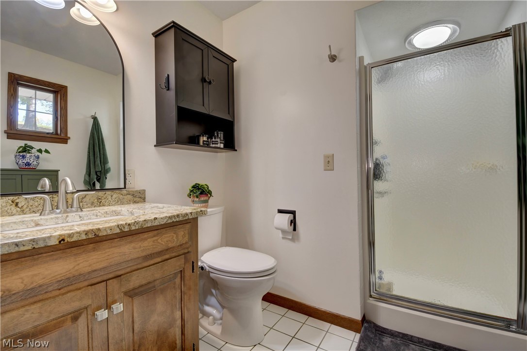 1242 Lakeview Road NW New Philadelphia OH 44663