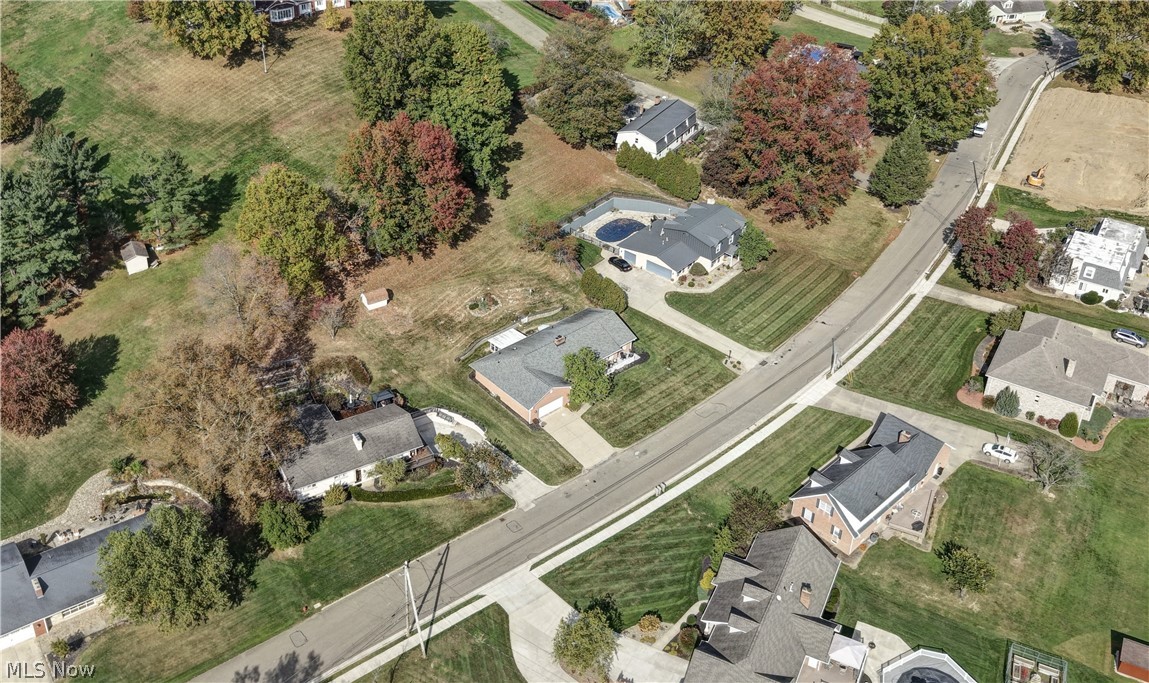 1242 Lakeview Road NW New Philadelphia OH 44663