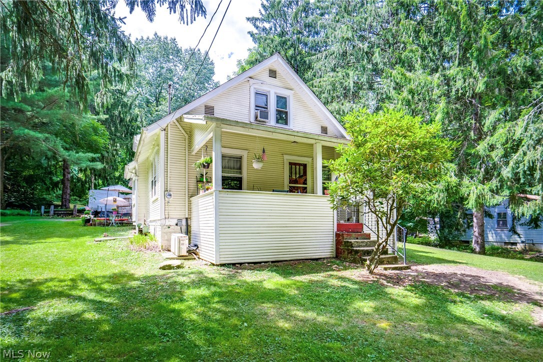 6082 S Myers Road Clinton OH 44216