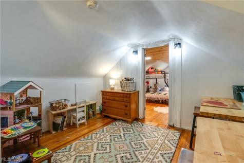 6082 S Myers Road Clinton OH 44216
