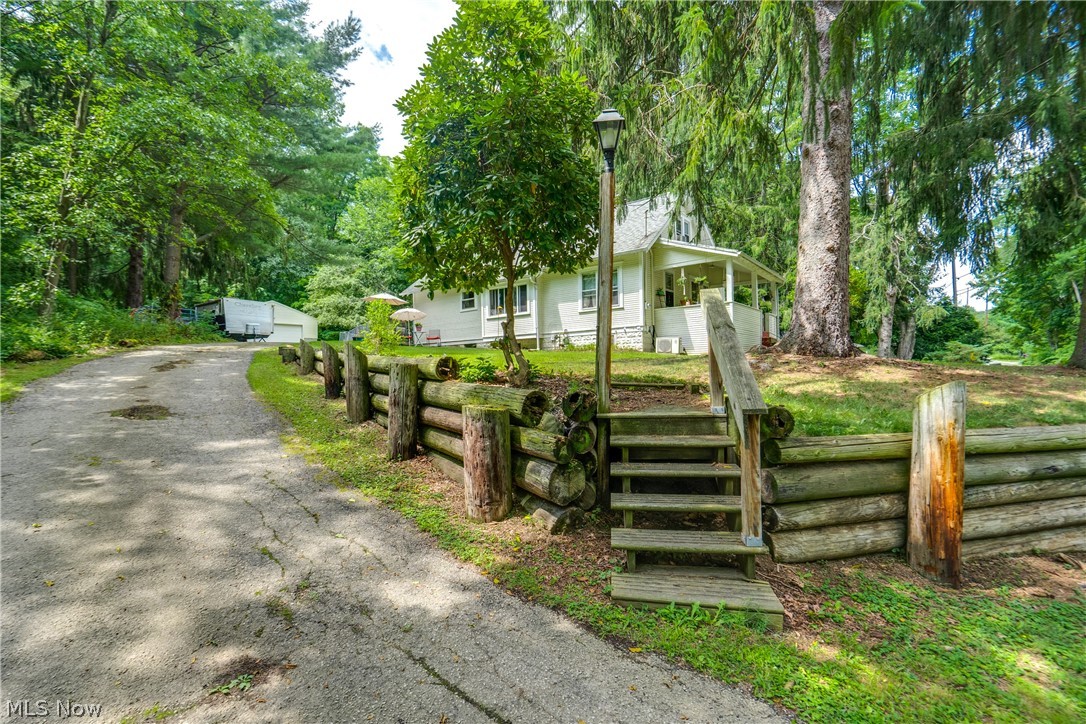 6082 S Myers Road Clinton OH 44216