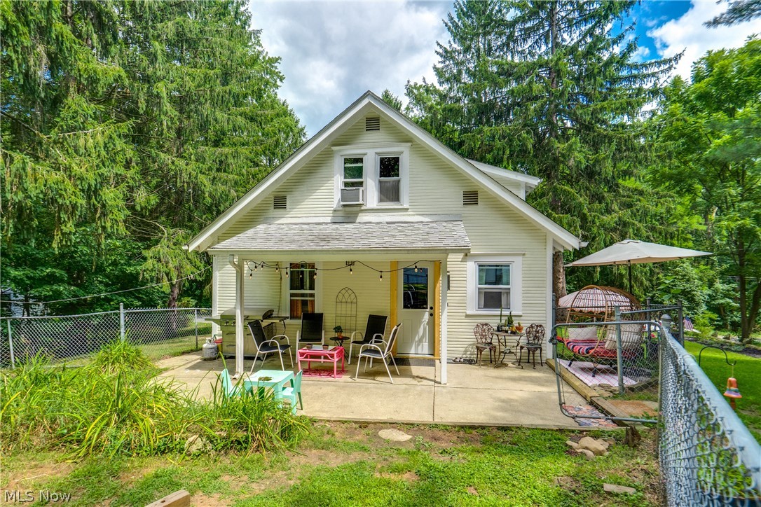 6082 S Myers Road Clinton OH 44216
