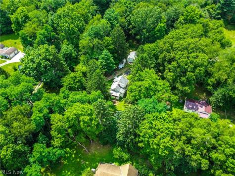 6082 S Myers Road Clinton OH 44216