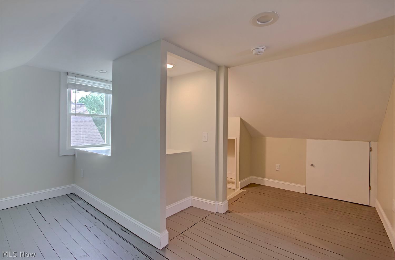 4514 Broadale Road Cleveland OH 44109