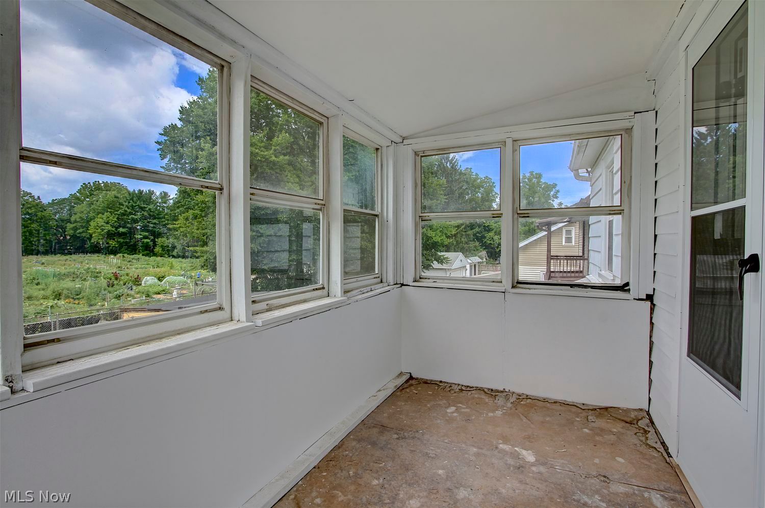 4514 Broadale Road Cleveland OH 44109