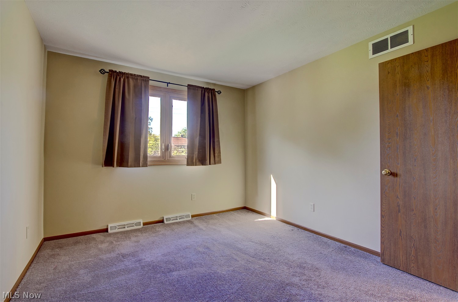 1718 W Schaaf Road Cleveland OH 44109
