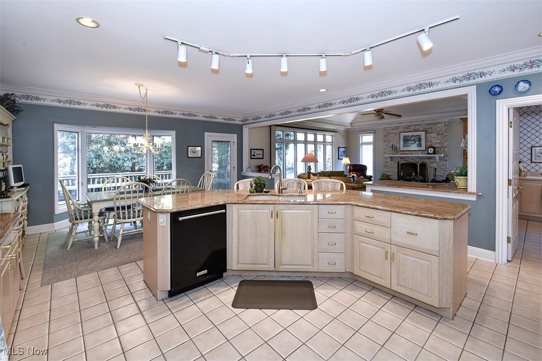 23492 Wingedfoot Drive Westlake OH 44145