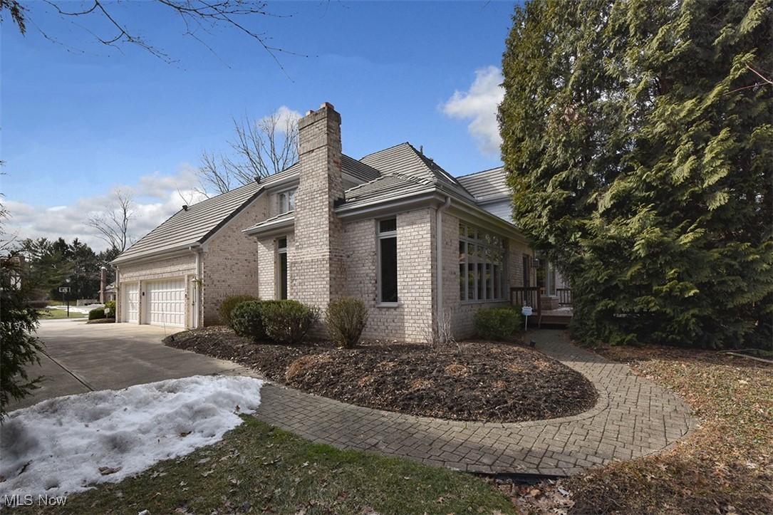 23492 Wingedfoot Drive Westlake OH 44145