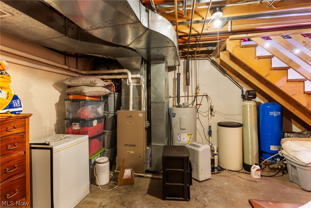 3163 Newton Tomlinson Road Newton Falls OH 44444