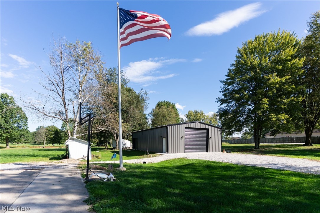 3163 Newton Tomlinson Road Newton Falls OH 44444