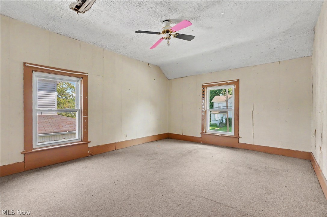 409 Ohio Avenue Salem OH 44460