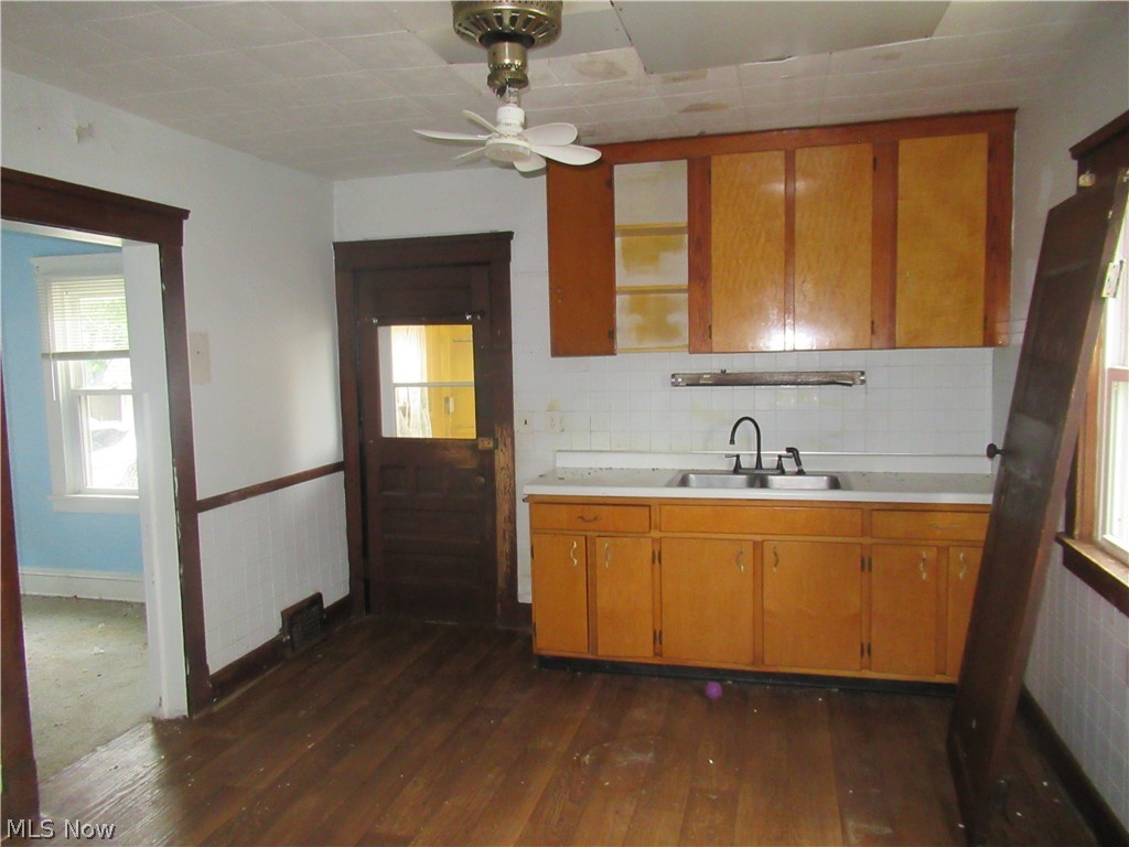 10265 Ackley Road Parma Heights OH 44130