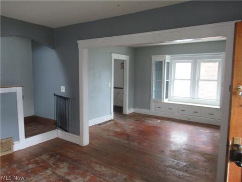 10265 Ackley Road Parma Heights OH 44130