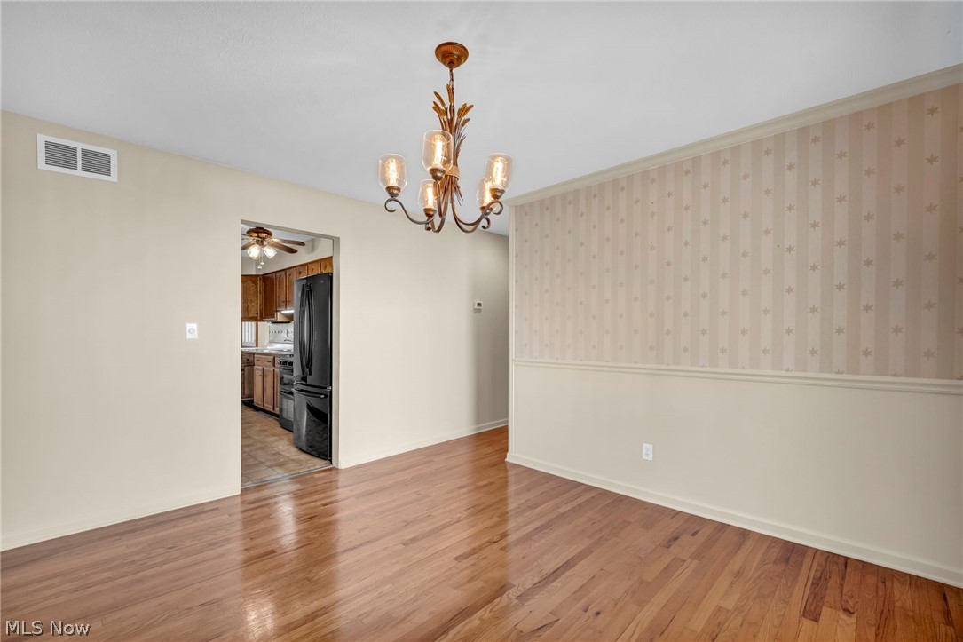 34853 Lakeshore Boulevard Timberlake OH 44095