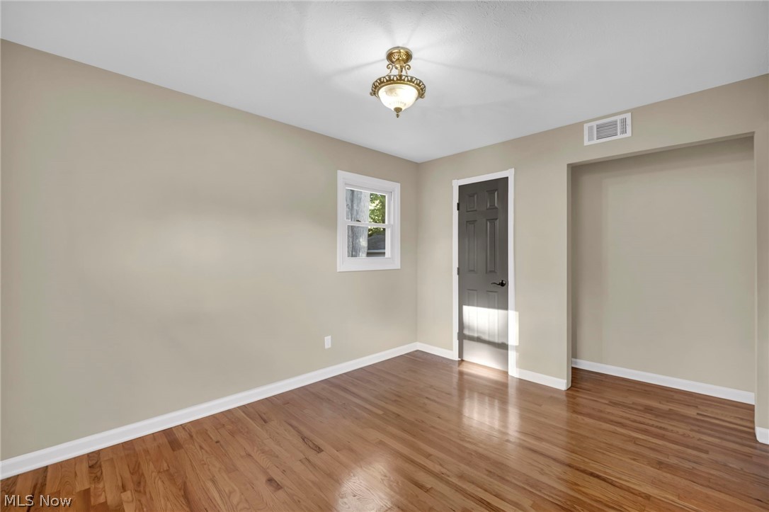34853 Lakeshore Boulevard Timberlake OH 44095