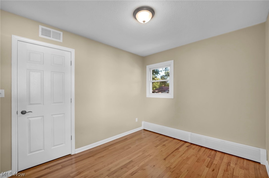 34853 Lakeshore Boulevard Timberlake OH 44095