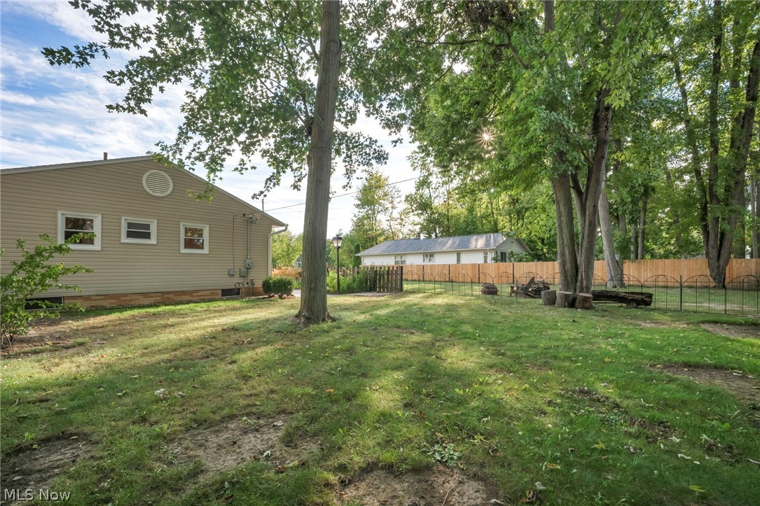 34853 Lakeshore Boulevard Timberlake OH 44095