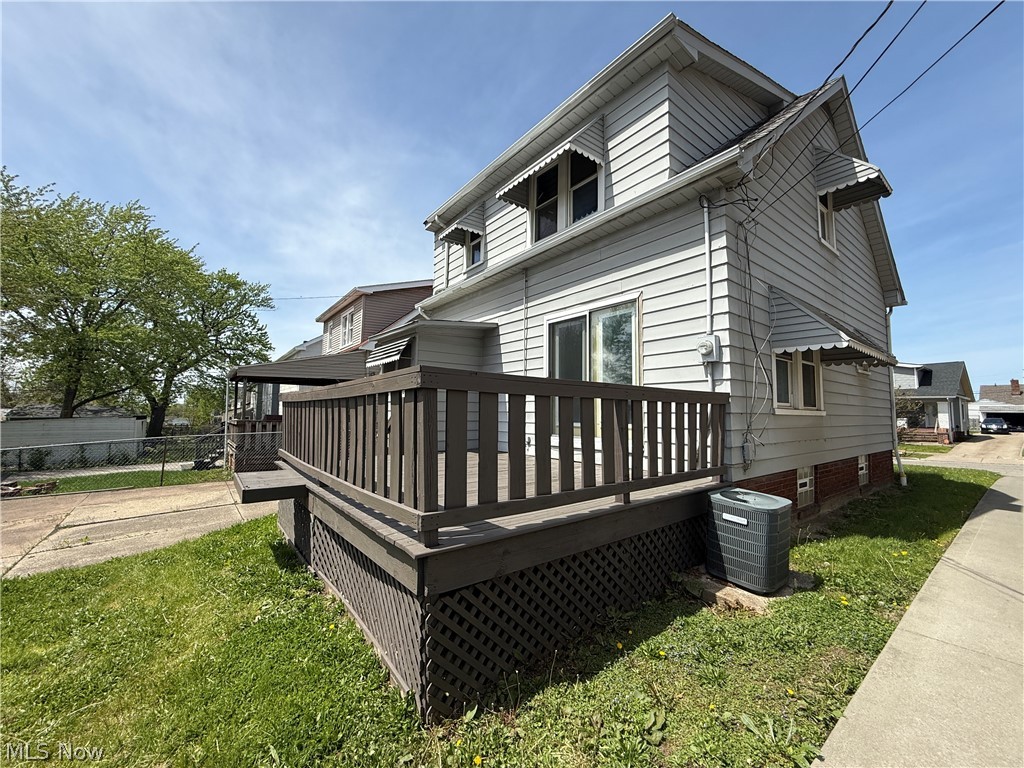 9612 Park Heights Avenue Garfield Heights OH 44125