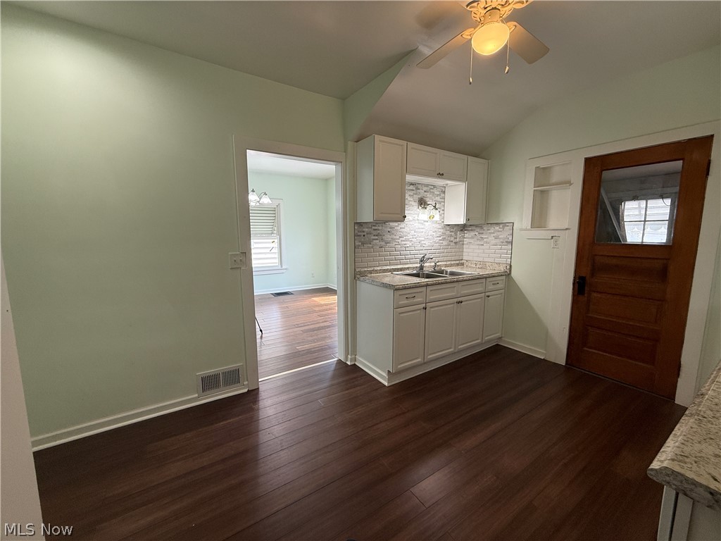 9612 Park Heights Avenue Garfield Heights OH 44125