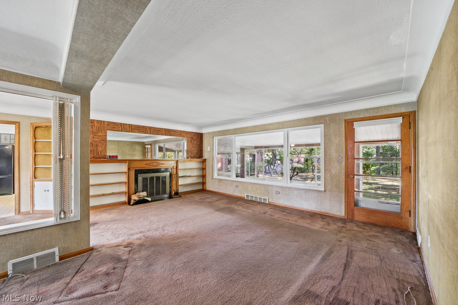 5907 Twin Lakes Drive Parma OH 44129
