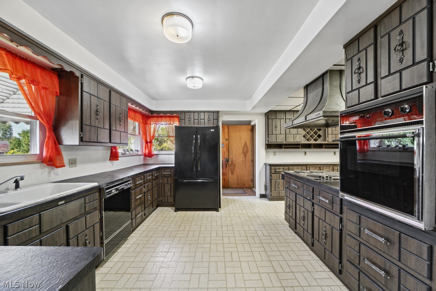 5907 Twin Lakes Drive Parma OH 44129