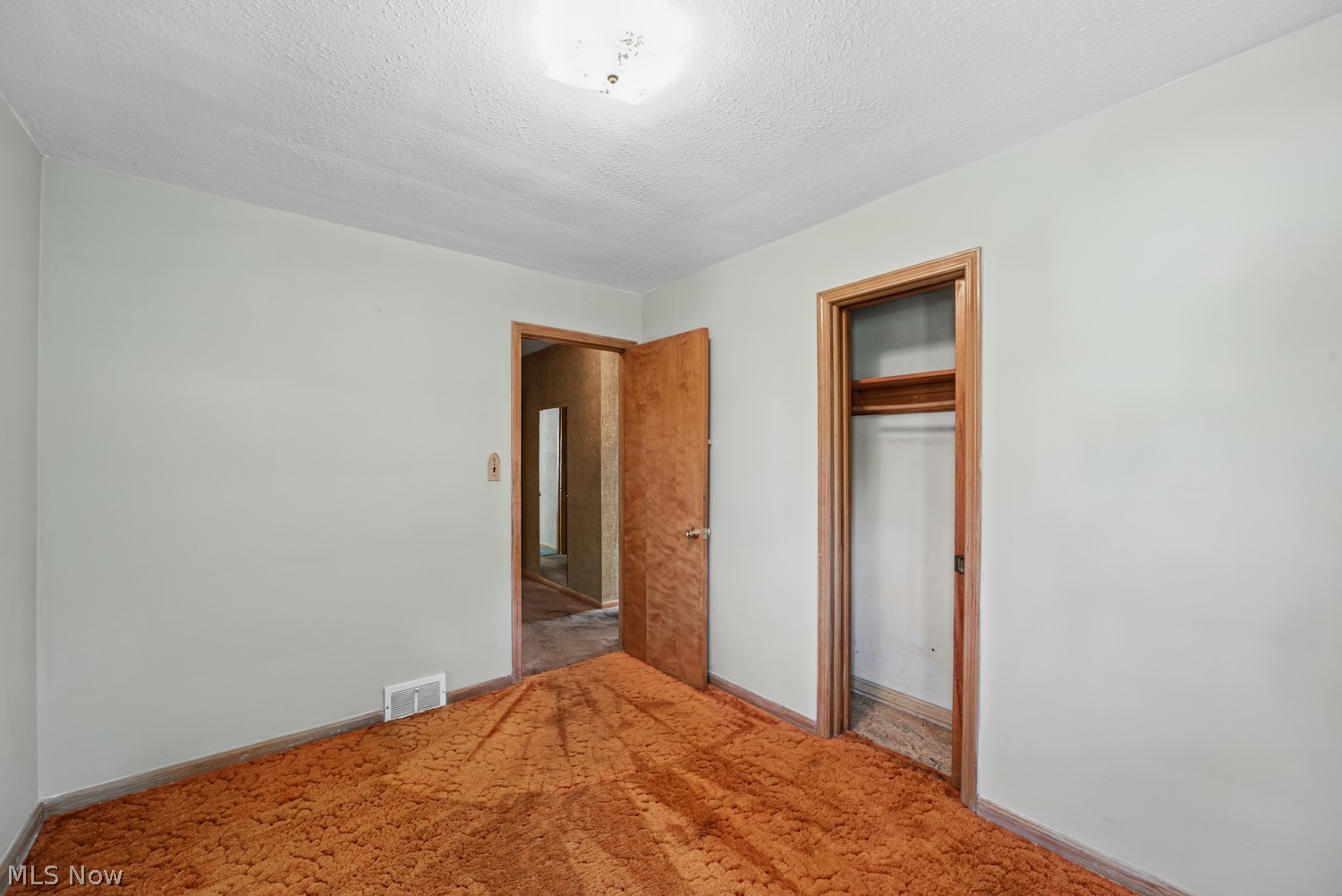5907 Twin Lakes Drive Parma OH 44129