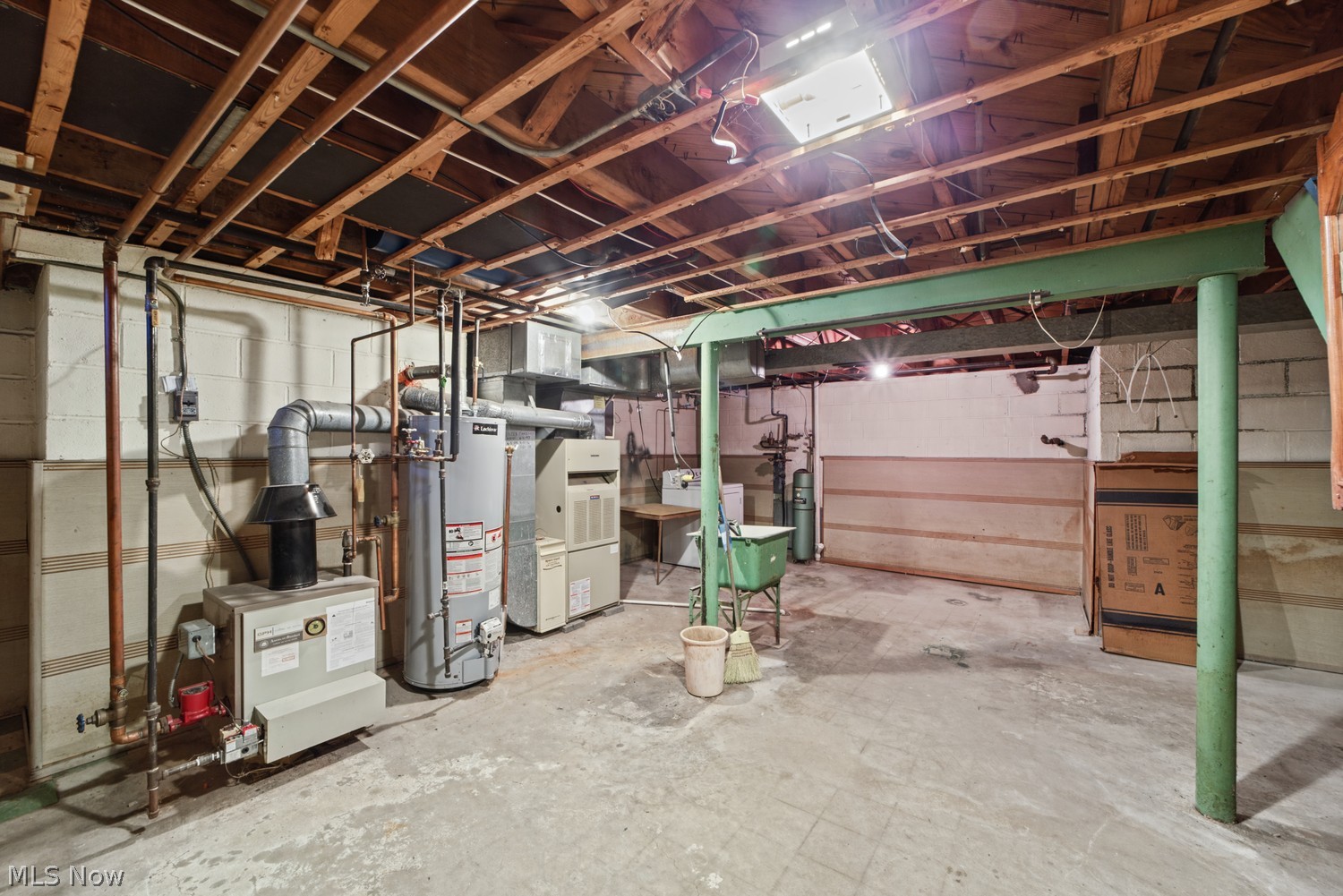 5907 Twin Lakes Drive Parma OH 44129