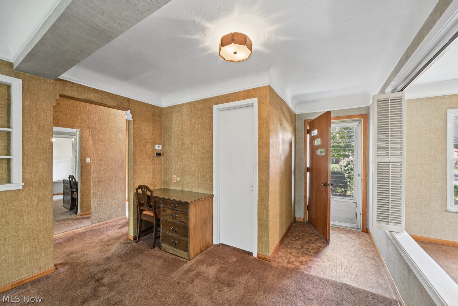 5907 Twin Lakes Drive Parma OH 44129