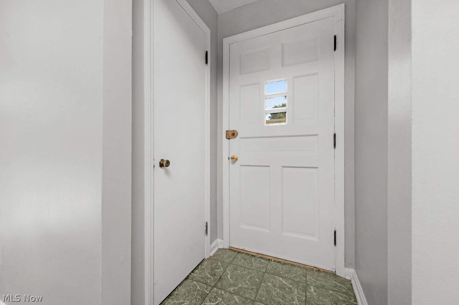 3880 W 229th Street Fairview Park OH 44126
