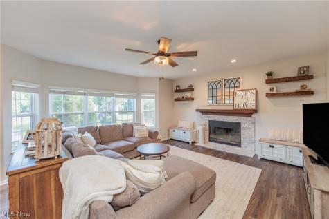 33340 Heartwood Avenue Avon OH 44011